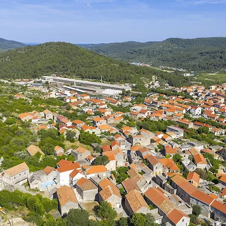 度假居 Tranquilla With Heated Pool Blato (Korcula)