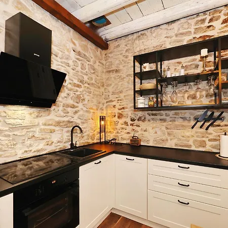 Tranquilla With Heated Pool Дом отдыха