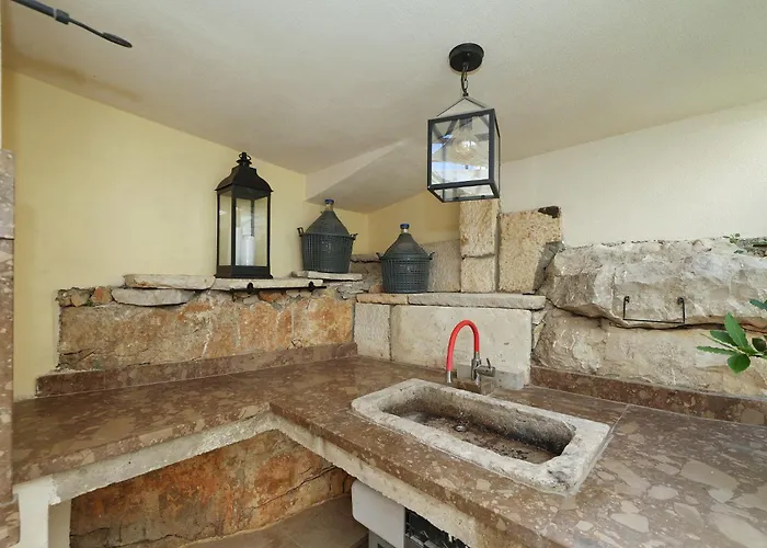 Tranquilla With Heated Pool Blato (Korcula)